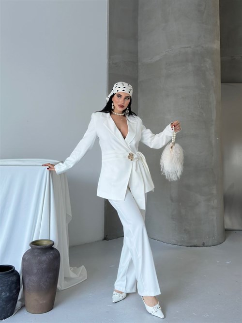 Wholesale Womens White Two-Piece Suit 