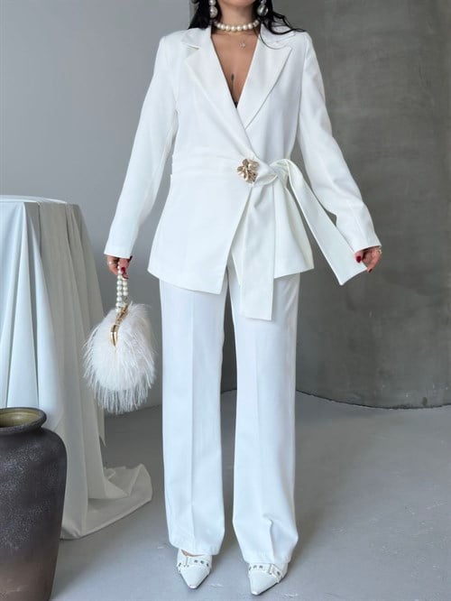 Wholesale Womens White Two-Piece Suit 