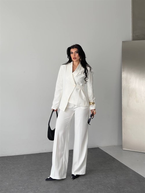 Wholesale Womens White Two-Piece Suit 
