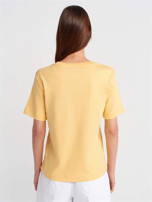 Wholesale Womens Yellow Crew-Neck Basic T-shirt