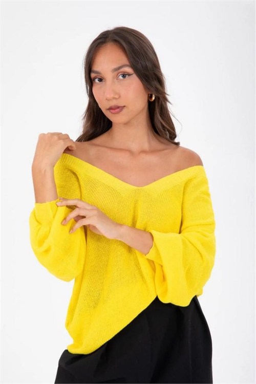Wholesale Womens Yellow Relaxed-Fit Mercerized Knit Sweater with Front and Back V-Neck