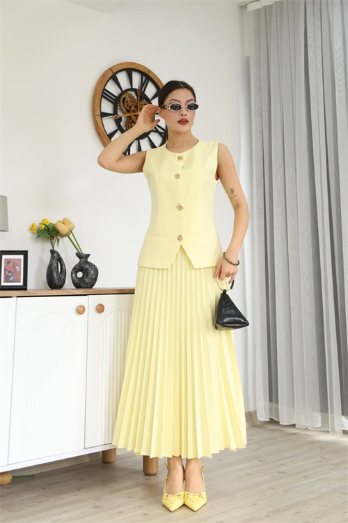 Wholesale Womens Yellow Skirt Suit 