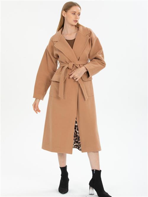 Women coat with belt wholesale Beige color