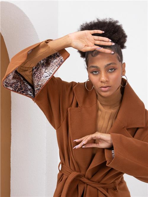 Women coat with belt wholesale Camel color