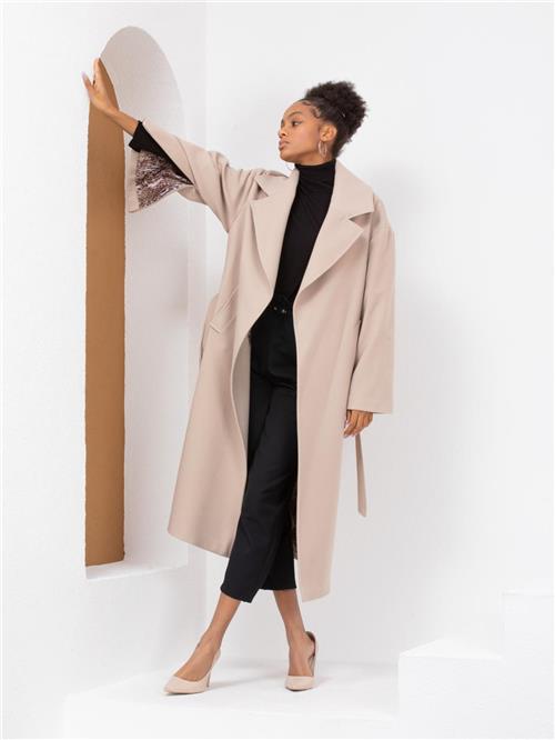 Women coat with belt wholesale Cream color