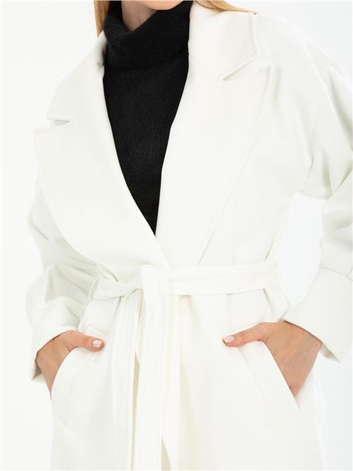 Women coat with belt wholesale White color