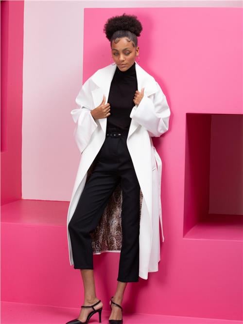 Women coat with belt wholesale White color