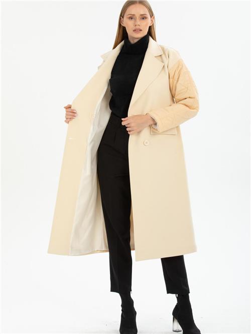Women four-buttons coat wholesale Cream color