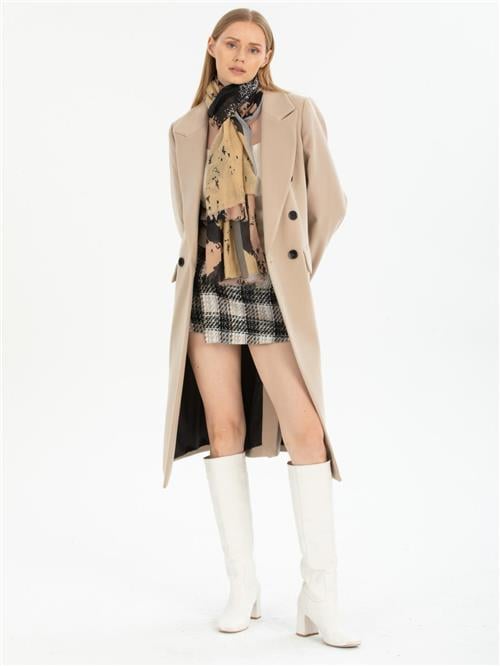 Women six-buttons coat wholesale Beige color