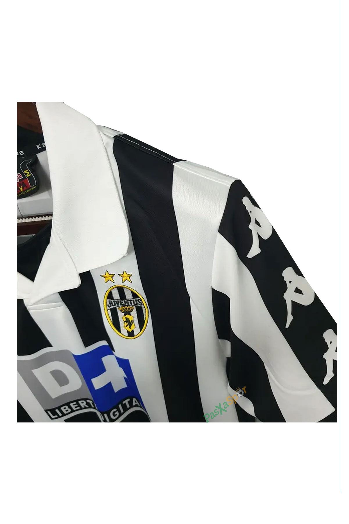Juventus 1998 Kısa Kolu Retro Maç Forması
