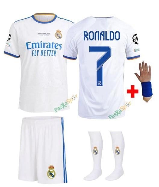 Real Madrid Şampiyonlar Ligi Ronaldo Çocuk Forması Şort Çorap Bileklik Hediyeli