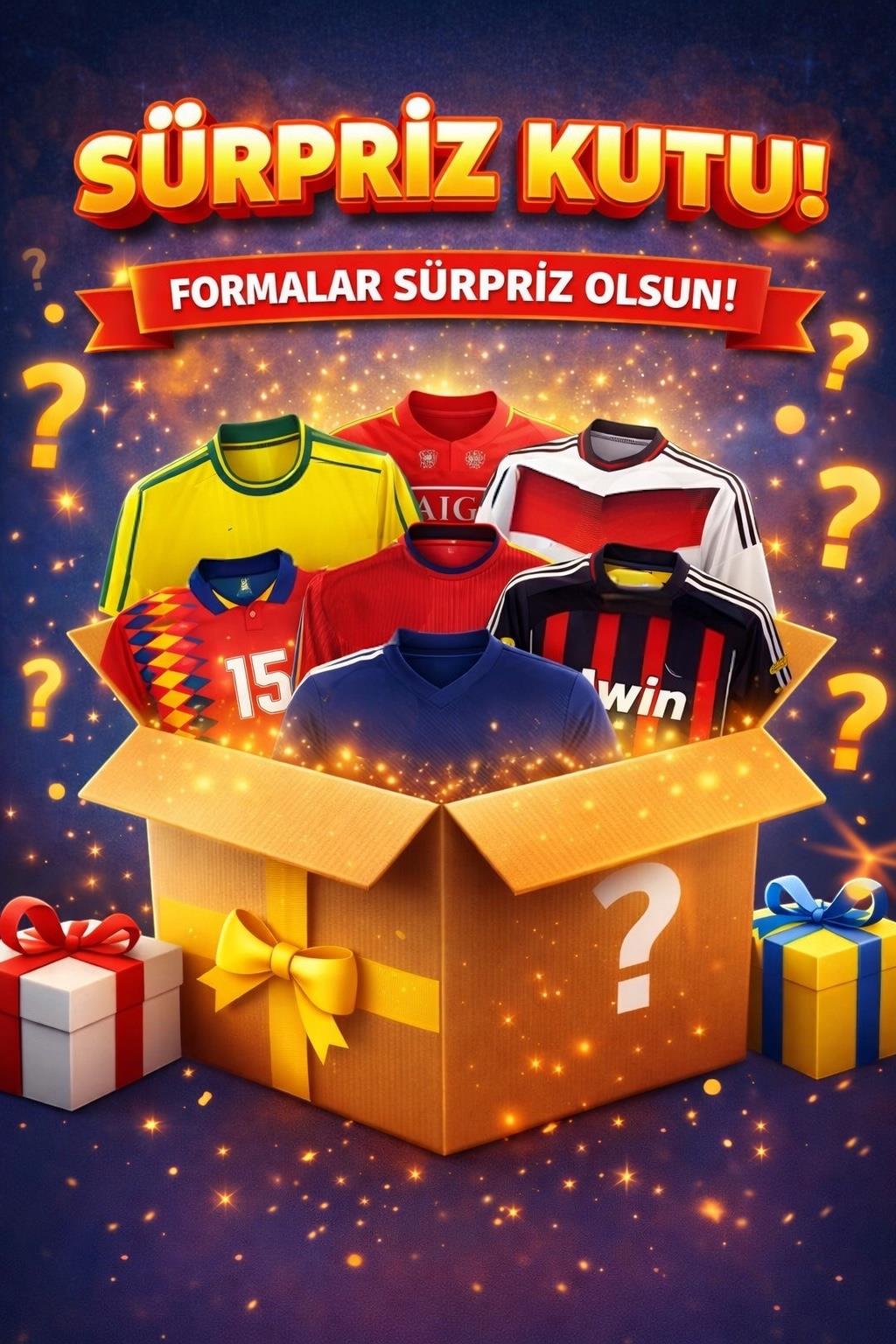 Sürpriz Kutu Çocuk Forması Şortu İle Beraber 3 Adet Forma