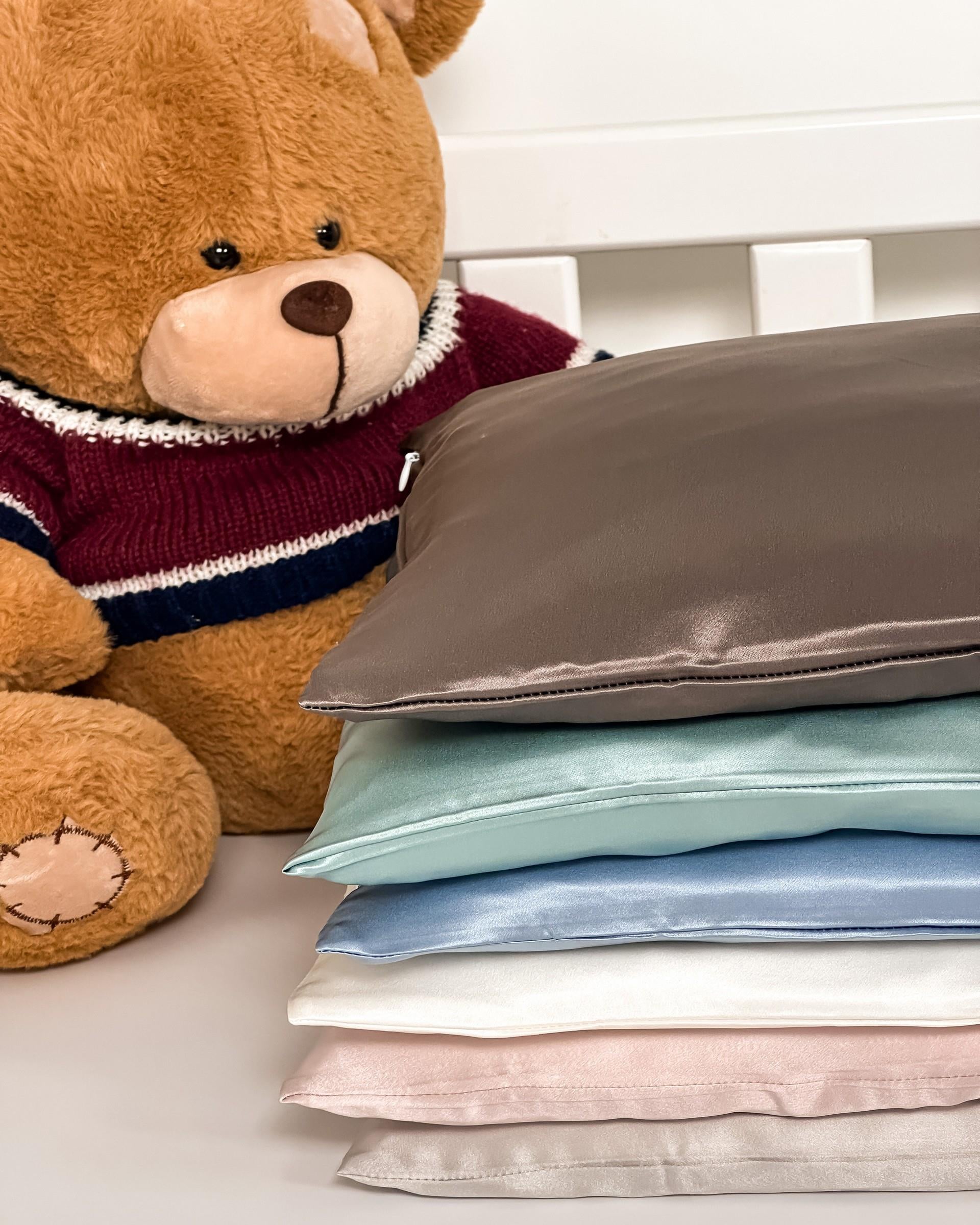 Koyu Gri 22 Momme Saf İpek Bebek Yastık Kılıfı 