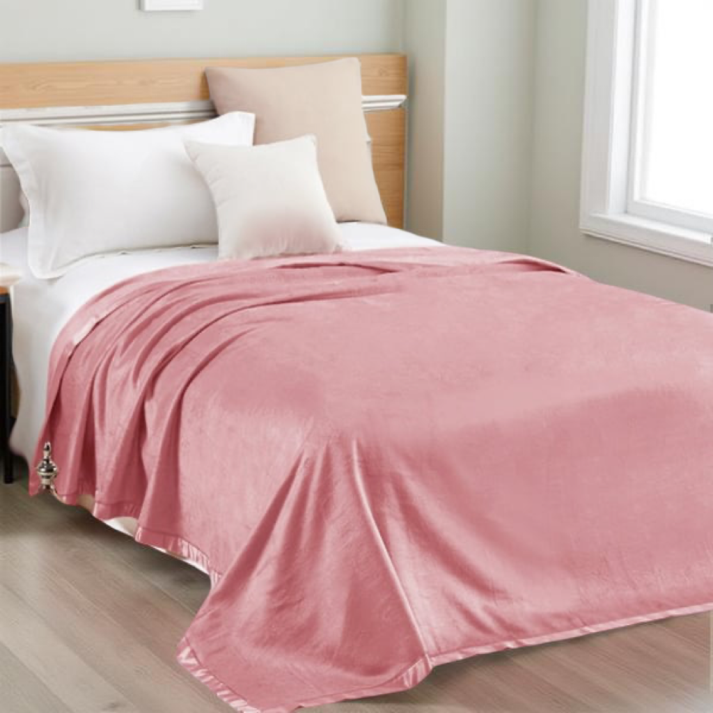 Pembei - Saf Dut İpeği Battaniye 