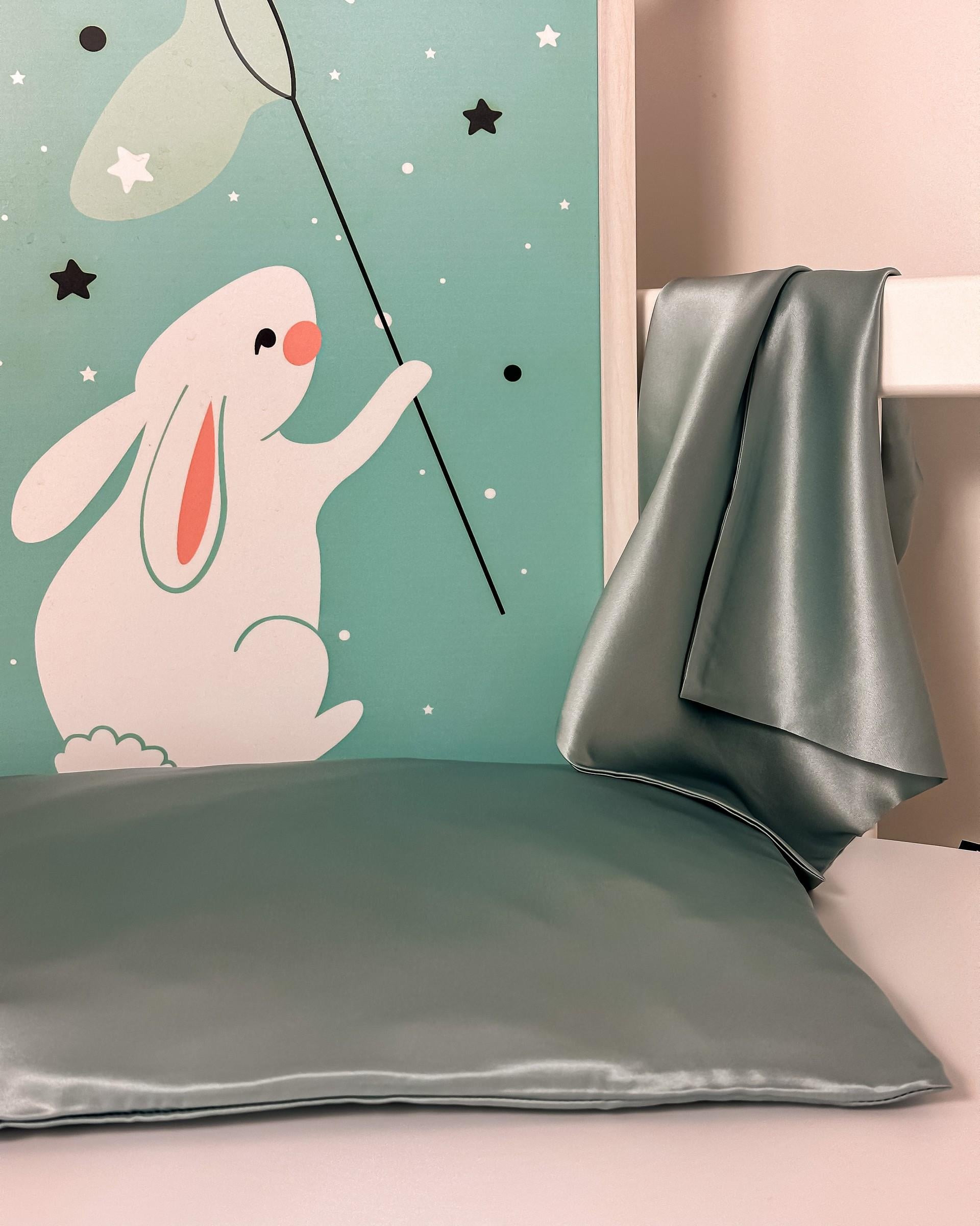 Light Green 22 Momme Baby Silk Pillowcase
