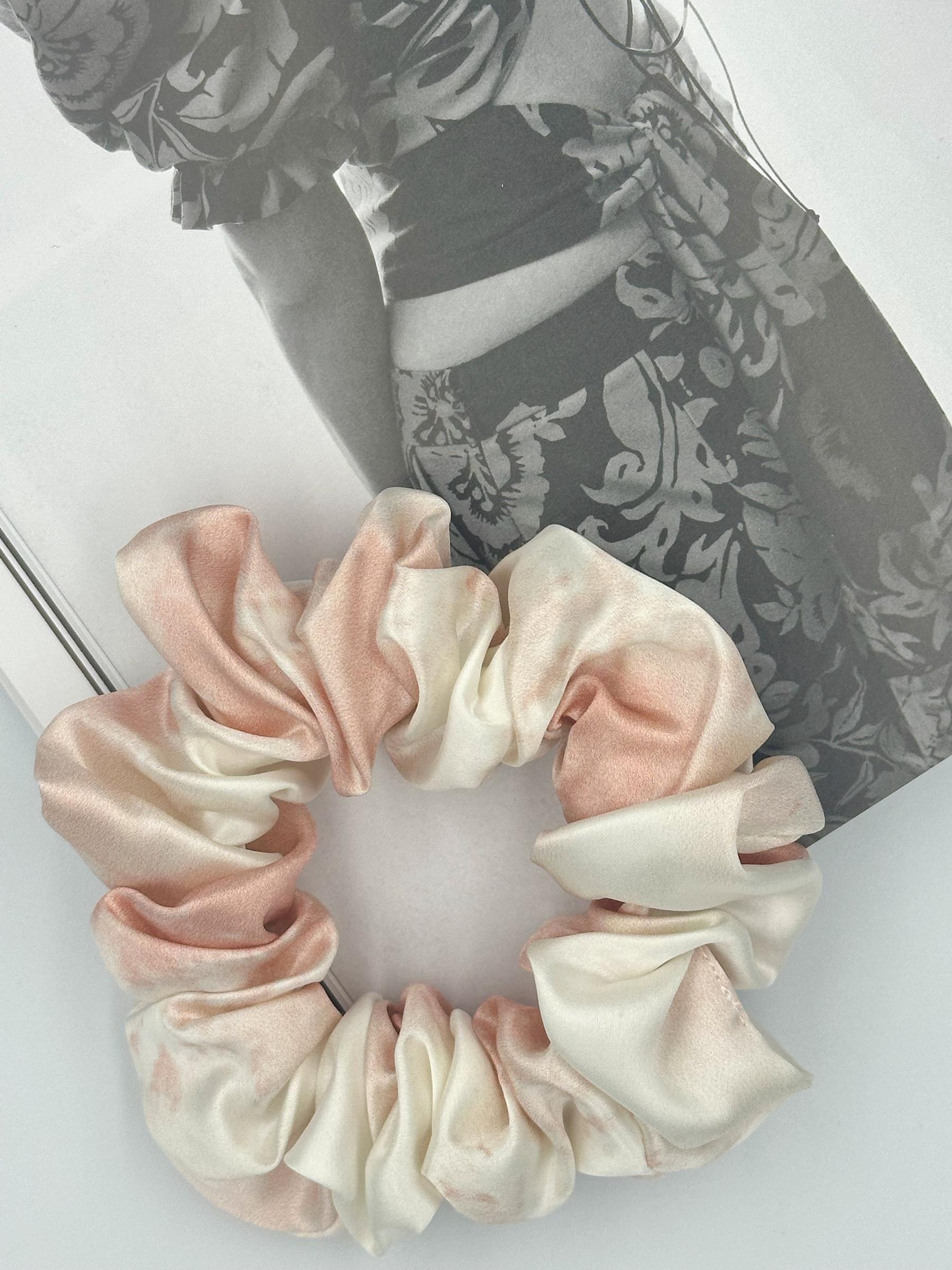 Marble Pink - Saf İpek Saç Tokası Orta Boy