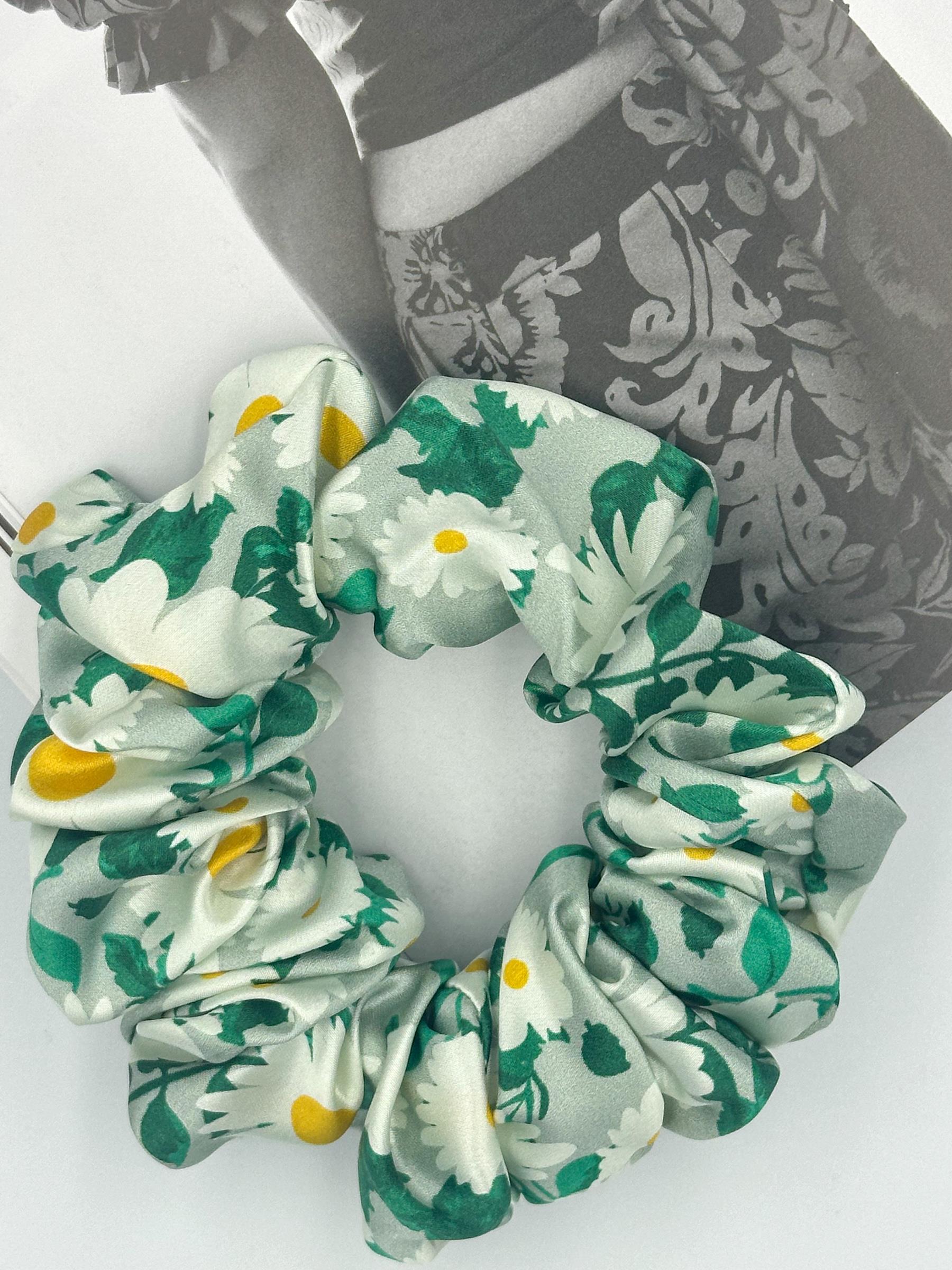 Papatya - Saf İpek Saç Tokası Orta Boy