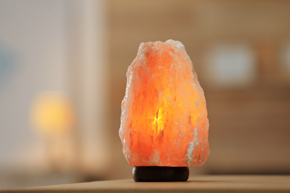Doğal kaya tuzundan üretilmiş tuz lambası