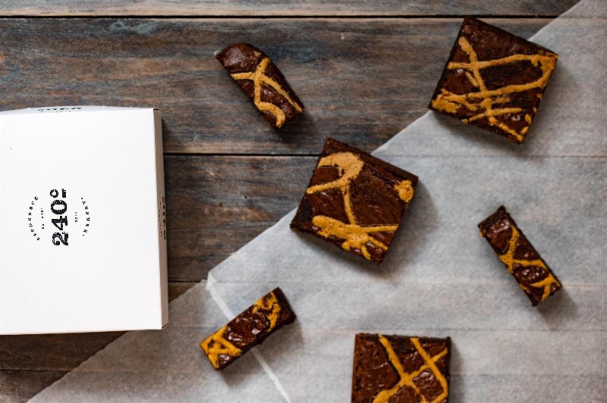 240 ° Brownie/Glutensiz Tahinli - 2 dilim