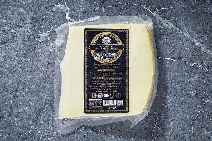 Eski Kaşar Peynir 300 gr - Akmeşe