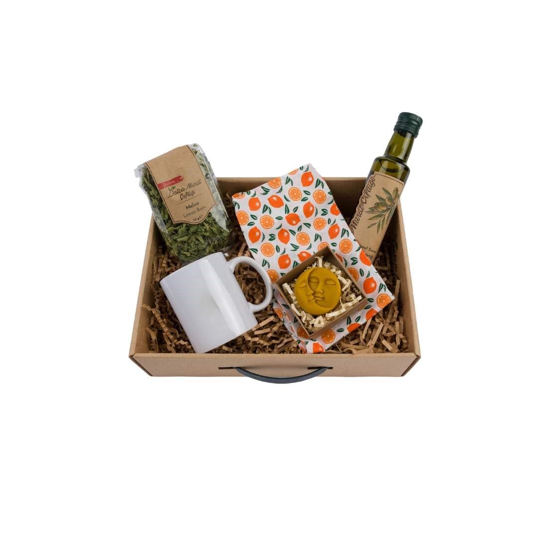 Hediye Kutusu – Doğum Gününe Özel Doğal Lezzetler