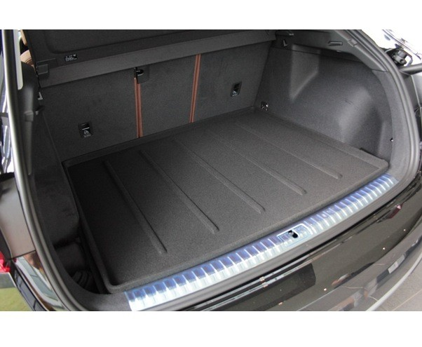 Audi Q3 Halı Bagaj Havuzu (2021 Sonrası)