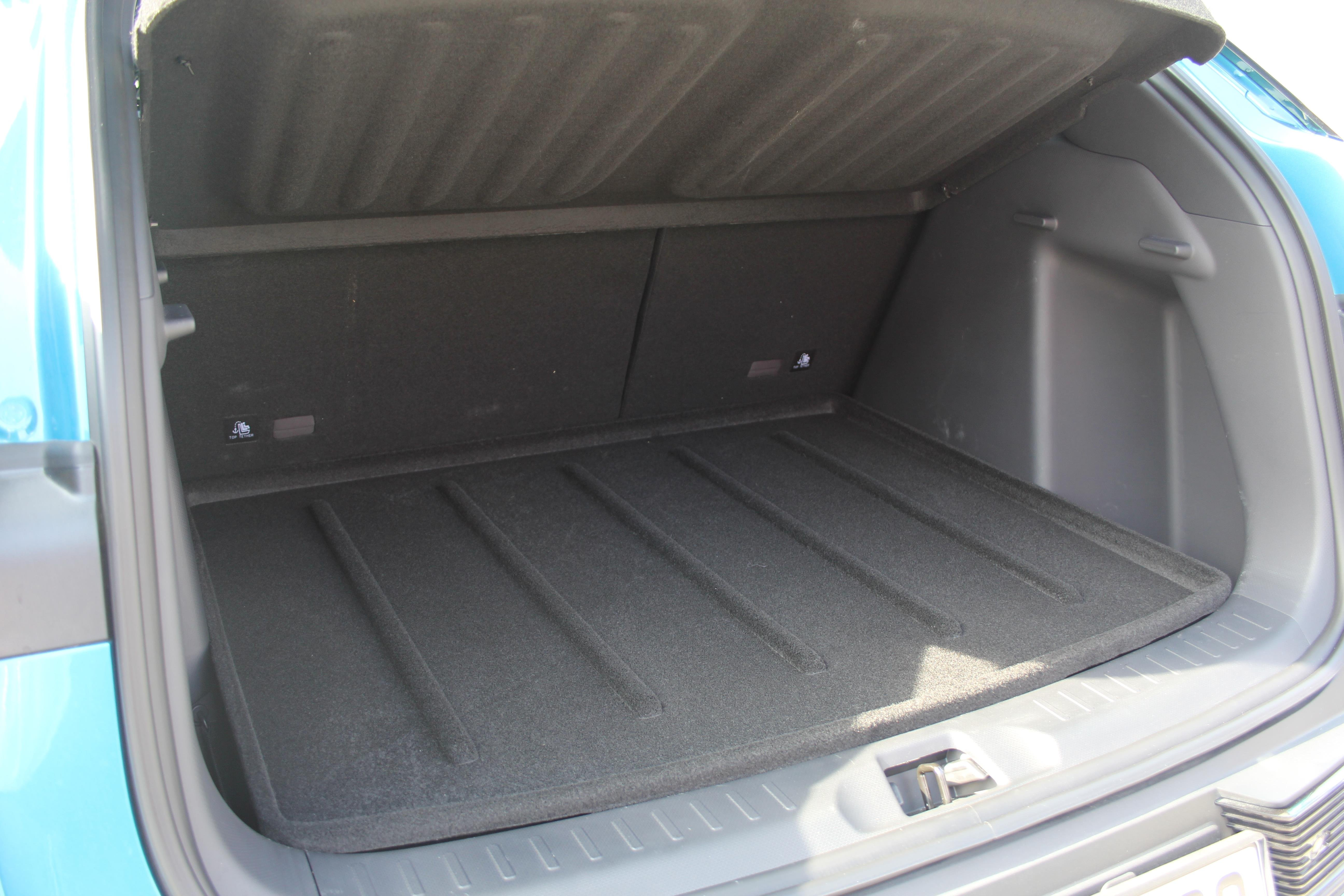 BYD Atto 3 2023 Sonrası Halı Bagaj Havuzu