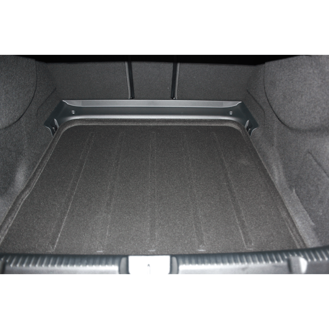 Mercedes EQE 2023 Sonrasi Hali Bagaj Havuzu