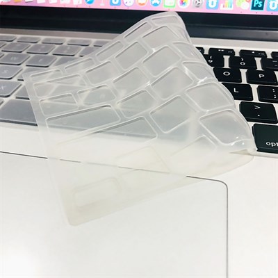 Apple Macbook 13 Pro Touch Bar A1706 Zore Klavye Koruyucu Transparan Buzlu Silikon Ped