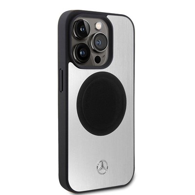 Apple iPhone 15 Pro Kılıf Mercedes Benz Orjinal Lisanslı Magsafe Şarj Özellikli Alüminyum Arka Yüzey Metal Yıldız Logolu Kapak