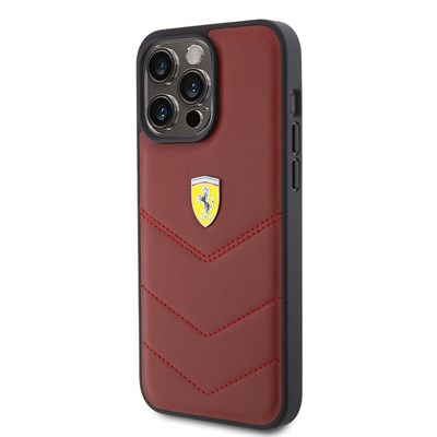 Apple iPhone 15 Pro Max Kılıf Ferrari Orjinal Lisanslı Deri Dikişli Arka Yüzey Metal Logo Tasarımlı Kapak