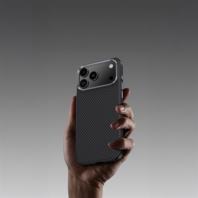 Apple iPhone 17 Air Kılıf Karbon Fiber M-safe Şarj Özellikli Benks Hybrid ArmorPro 600D Kevlar Kapak