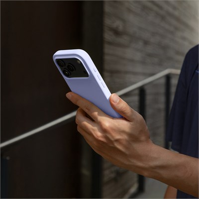 Apple iPhone 18 Pro Max Kılıf M-safe Şarj Özellikli Yükseltilmiş Kamera Çerçeveli Karbon Fiber Tasarımlı Benks Knight ArmorPro Kevlar Kapak