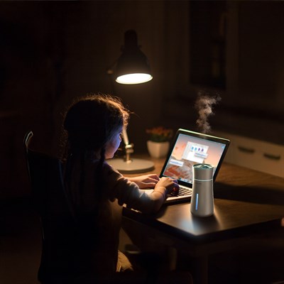 Lenyes LHU03 Vazo Tipi RGB Atmosfer Işıklı Nano Sprey Sessiz Hava Nemlendirici