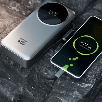 Lenyes PX279D Dijital LED Ekranlı Type-C ve Lightning Kablolu Powerbank 45W 20.000mAh