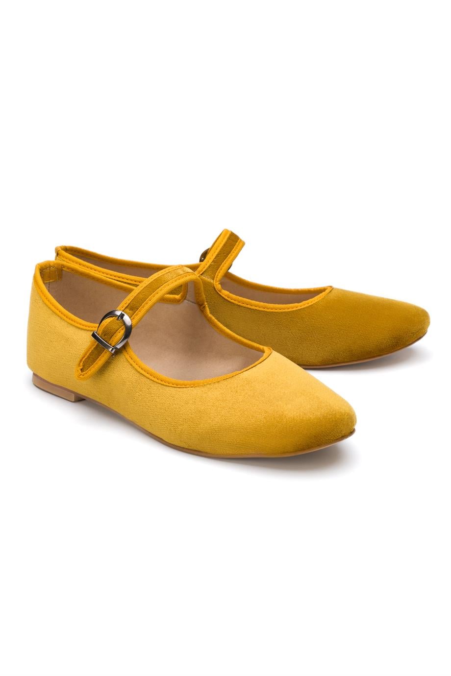 Saffron Chic