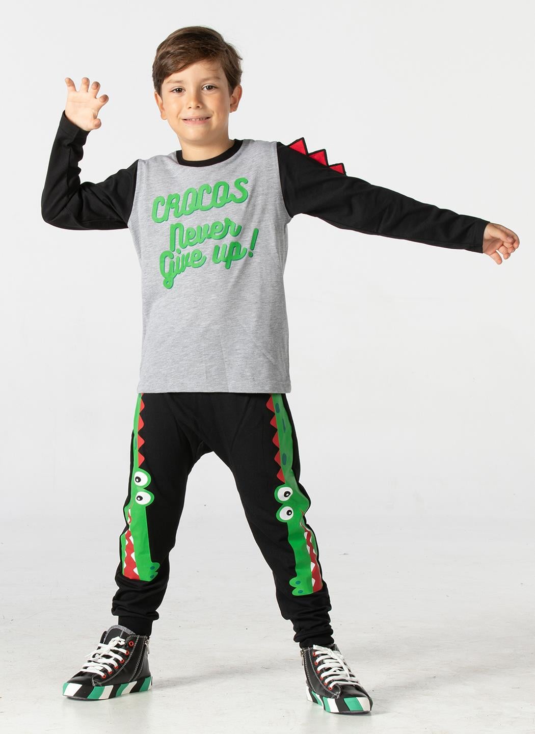 Crocos Siyah Erkek Çocuk Pantolon+T-shirt Takım