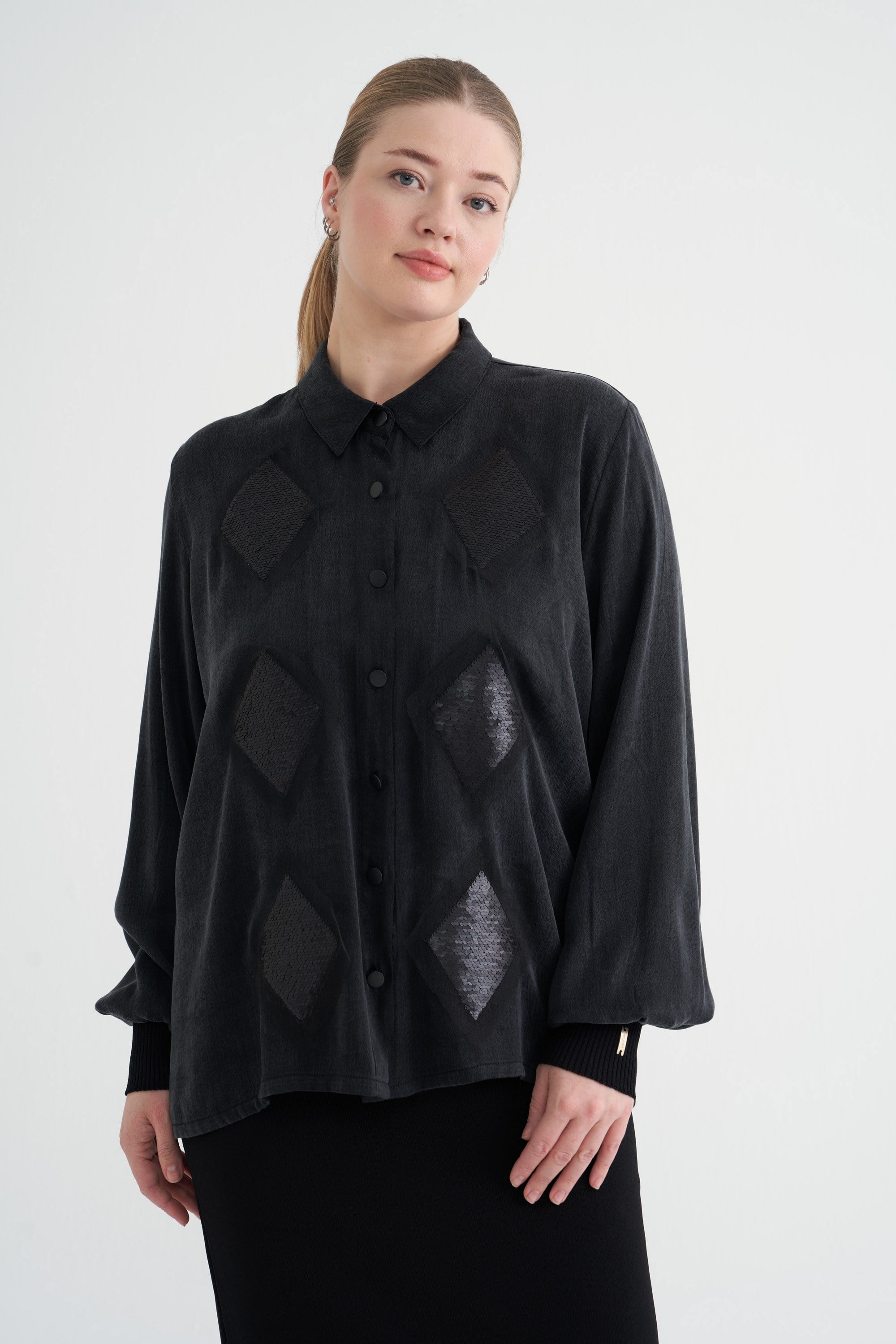 3138 PUL NAKIŞLI GÖMLEK