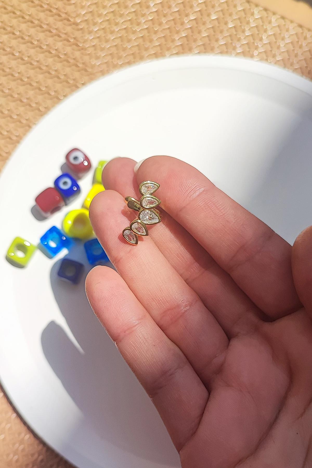 Kristal Damla Taş Model Çelik Kıkırdak Küpe 1 cm-Altın Renk