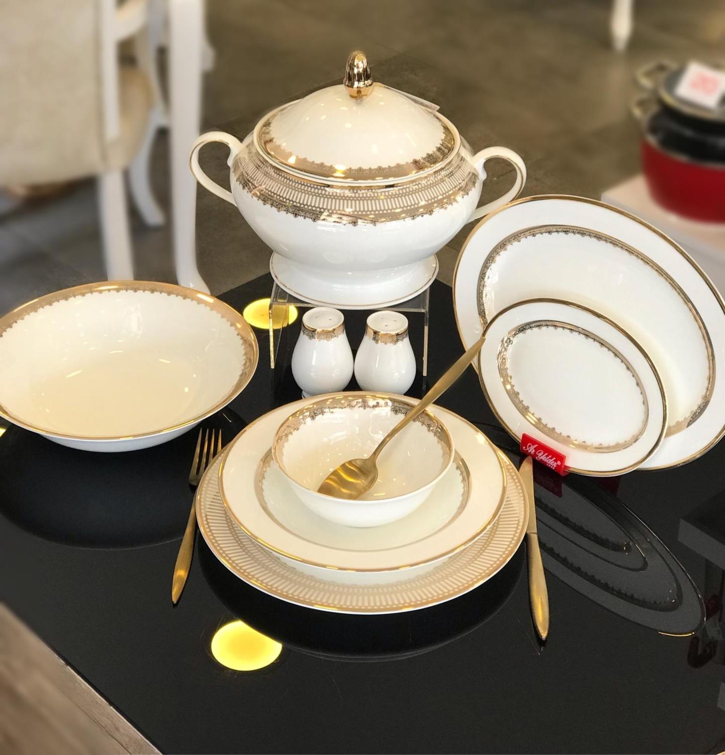 evaliza-crown-altin-60-parca-yemek-tak-c3-40a.jpg