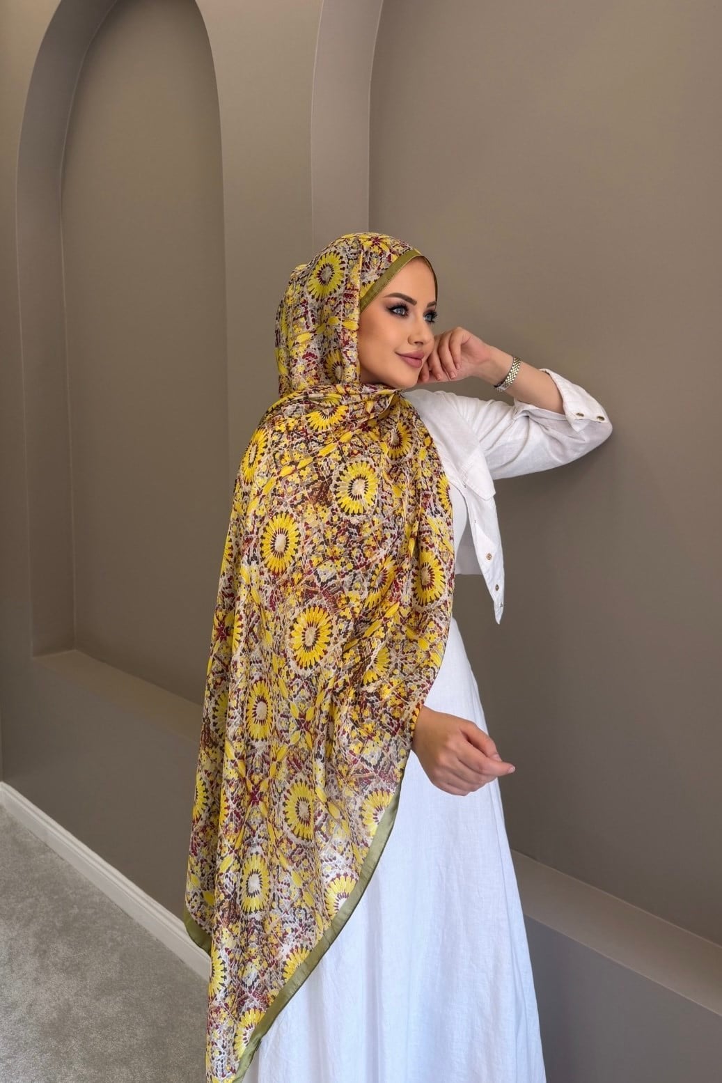 Bloom Hint İpeği Şal Berry Sarı
