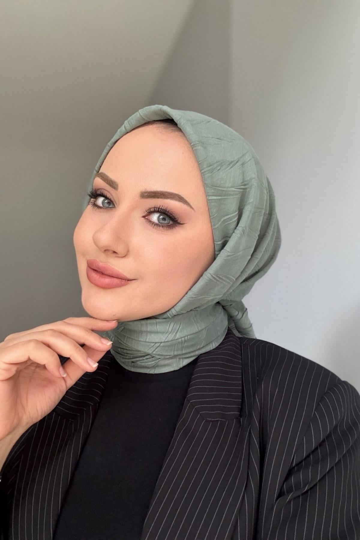 Dokulu bambu eşarp küf yeşili