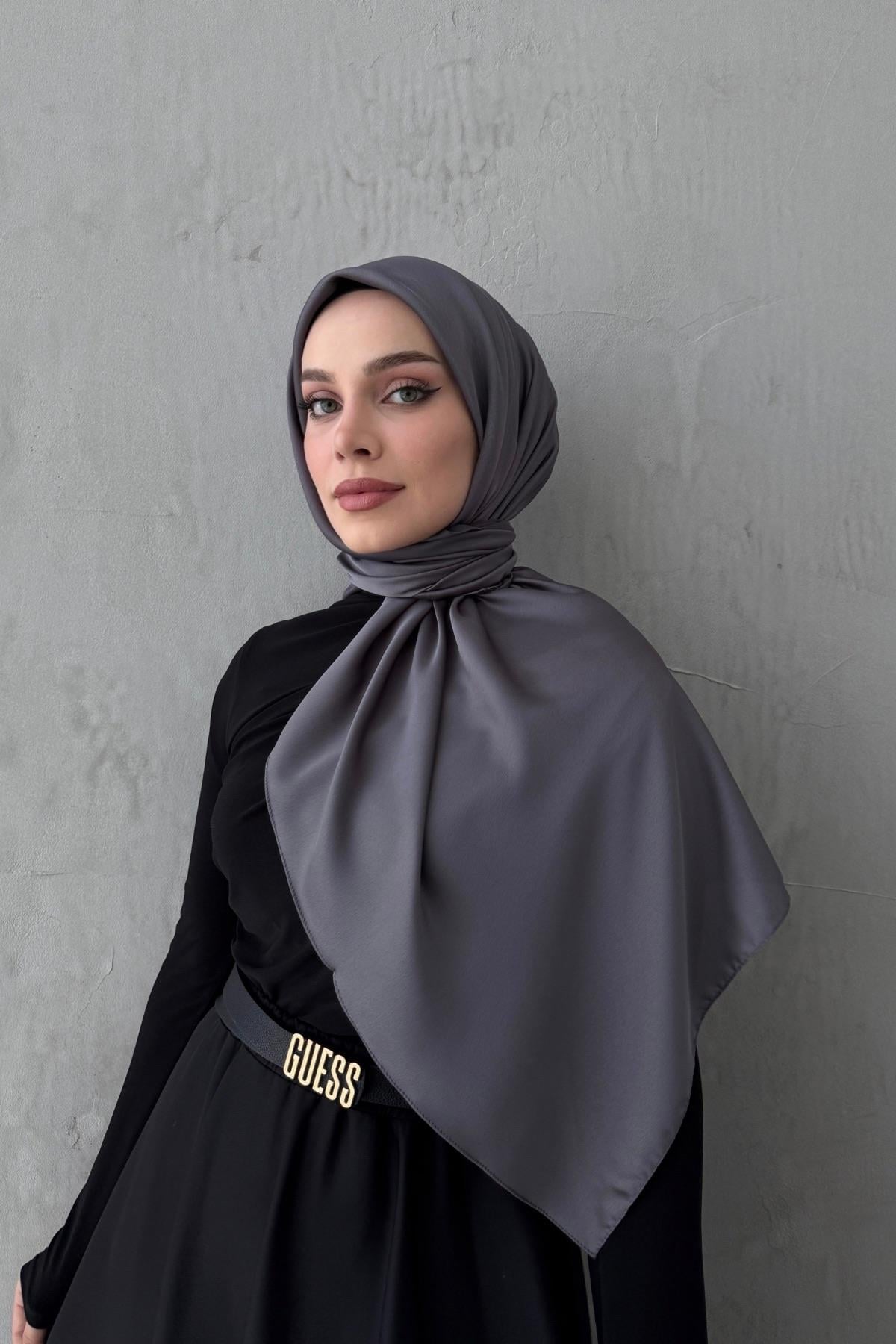 Gri Arla Kumlu İpek ŞalEşarp