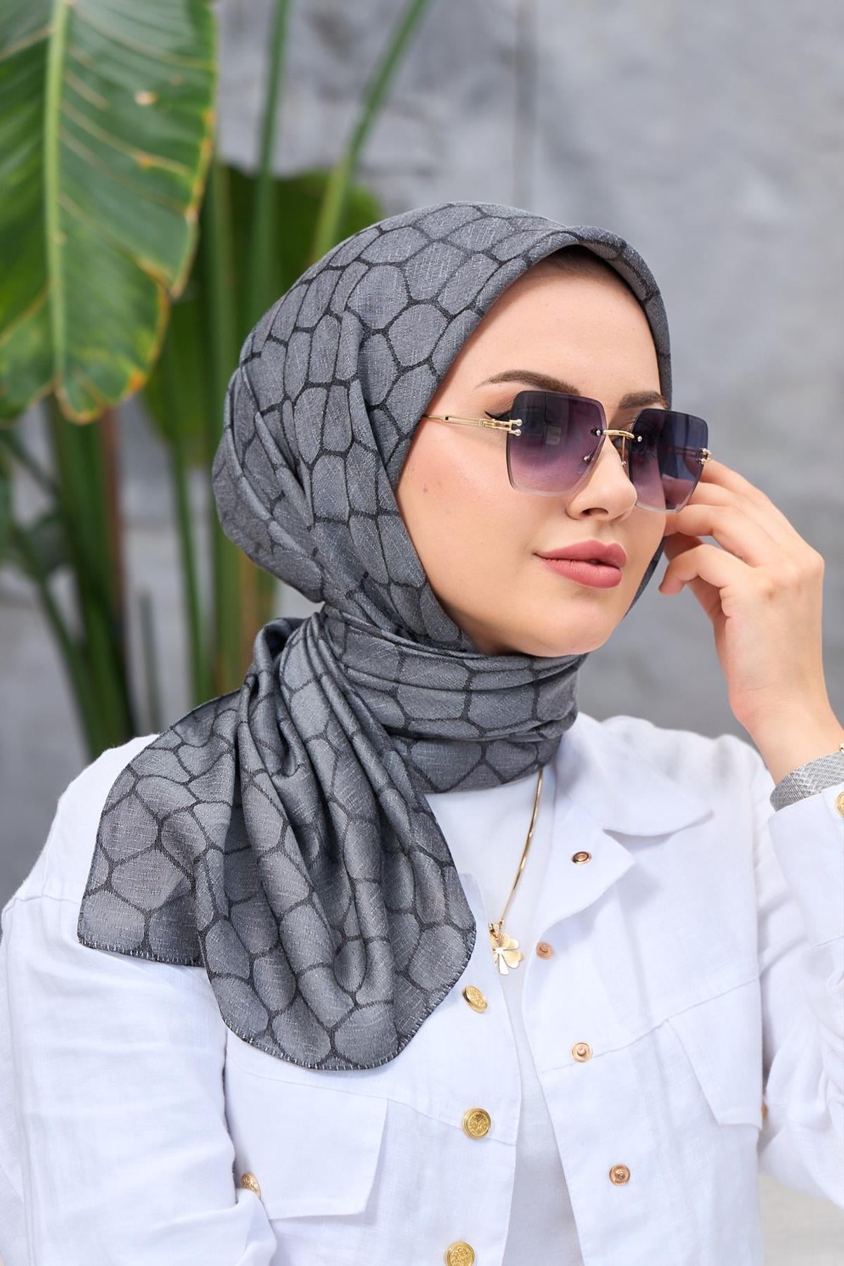 Gri Taş Desen İpeksi Jakar Eşarp 