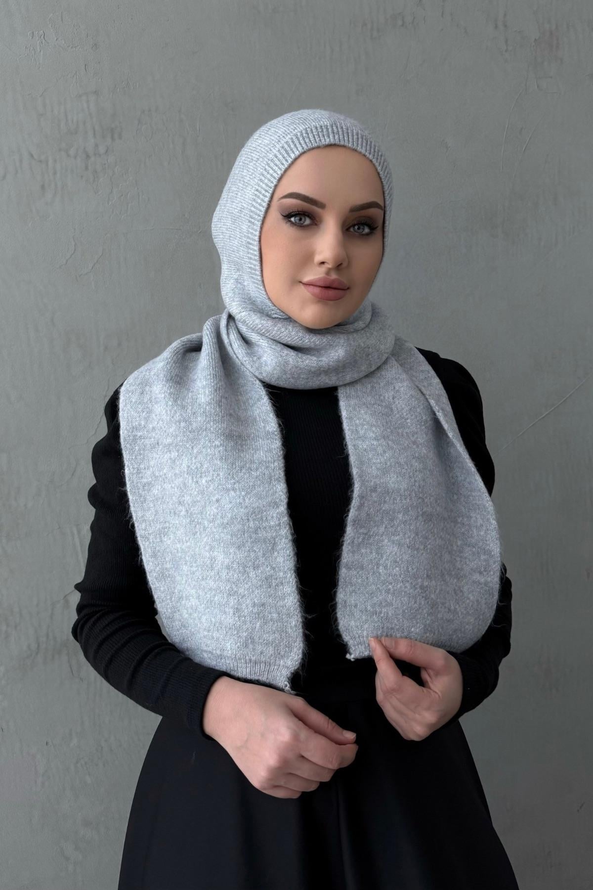 Gri Triko Atkılı Balaklava