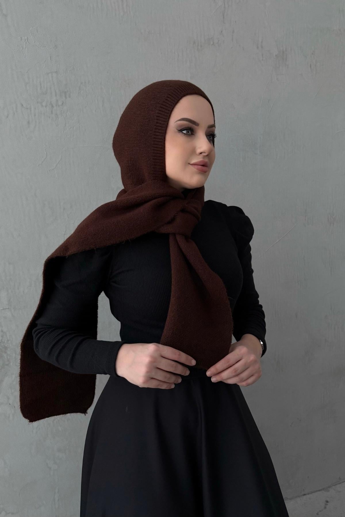 Kahverengi Triko Atkılı Balaklava