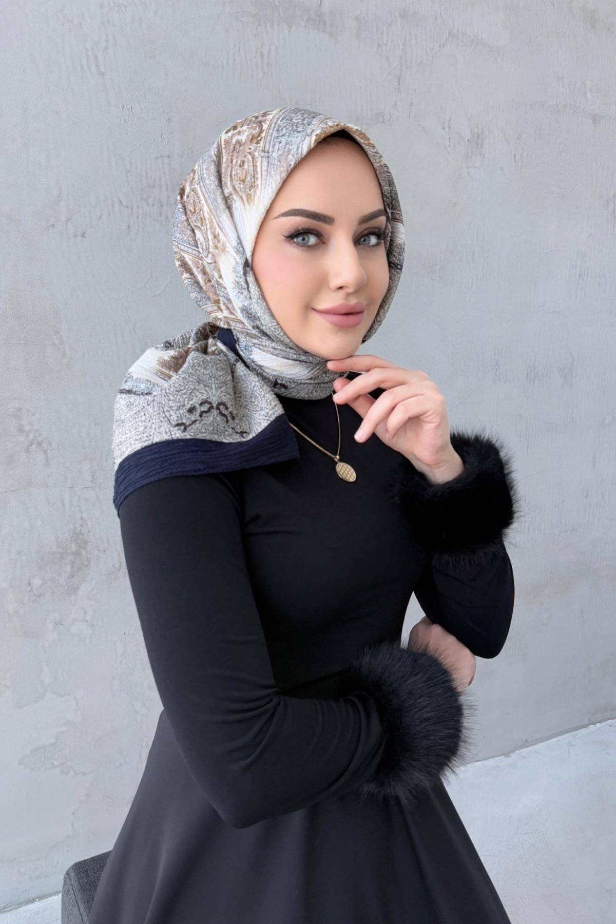 Lacivert Meftun Naturel Eşarp