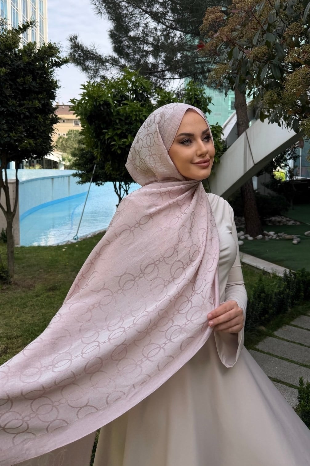Pudra Halka Desen Naia Şal 