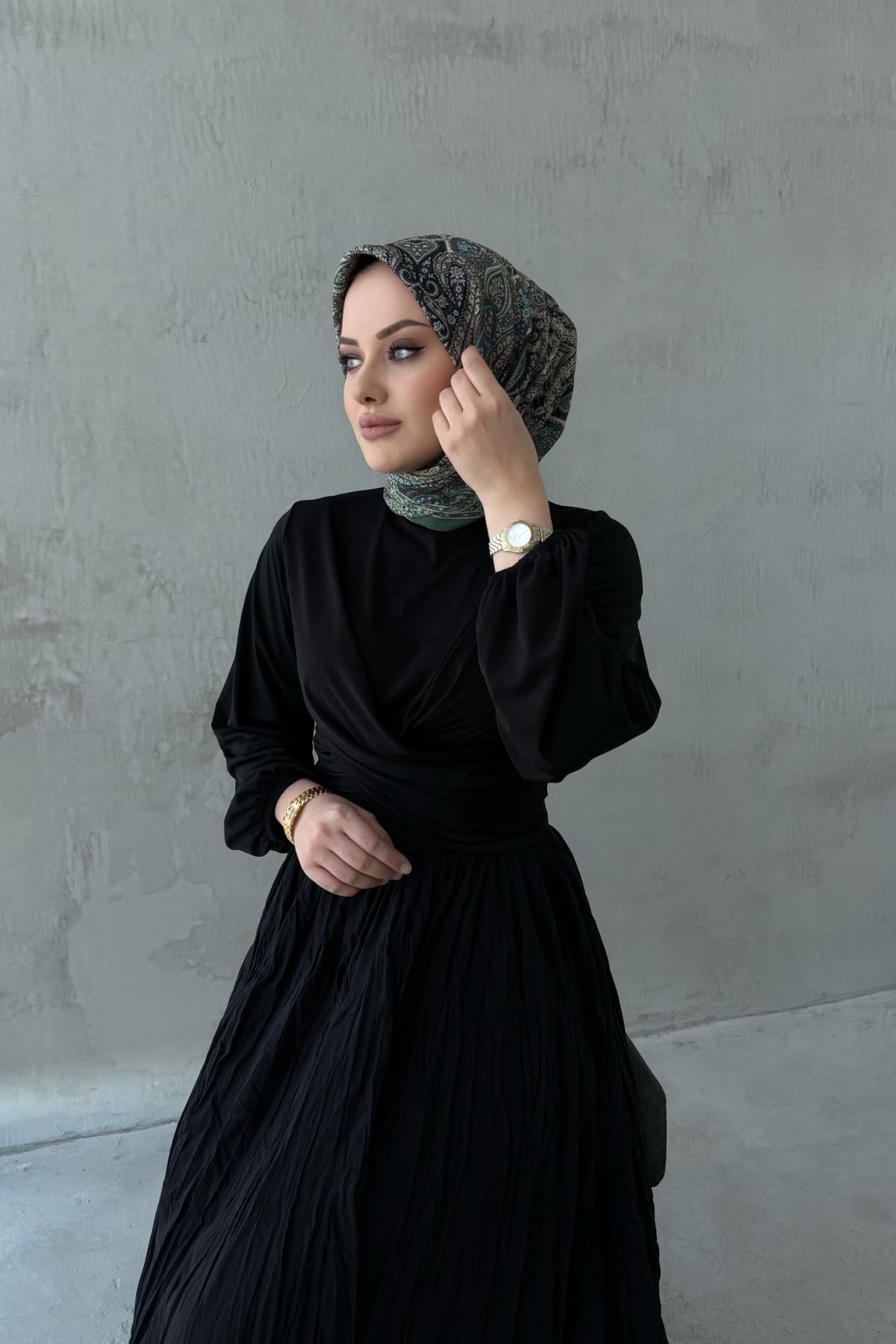 Siyah Balon Kol Drape Badi ( S-M-L) Uyumlu