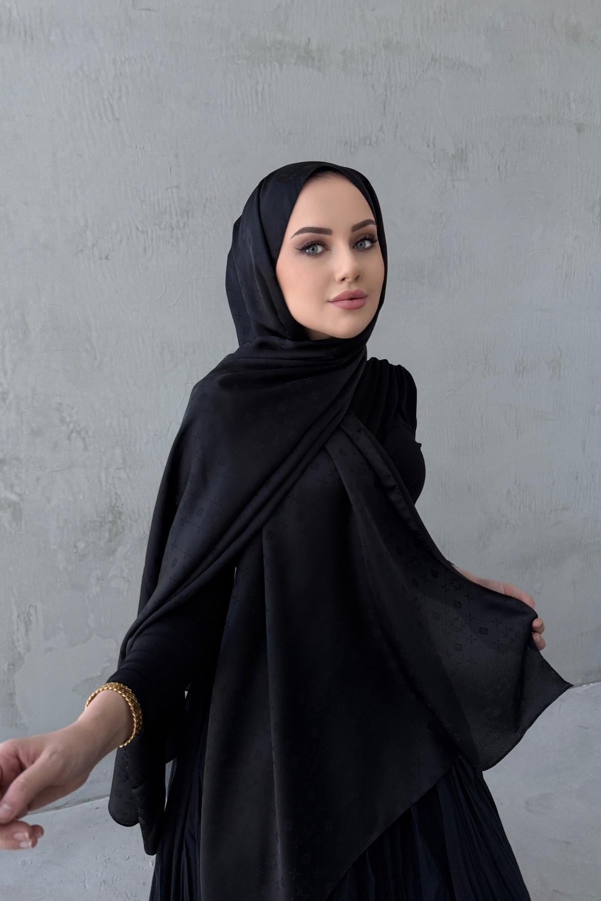 Siyah Liya Desenli İpeksi Jakar Şal